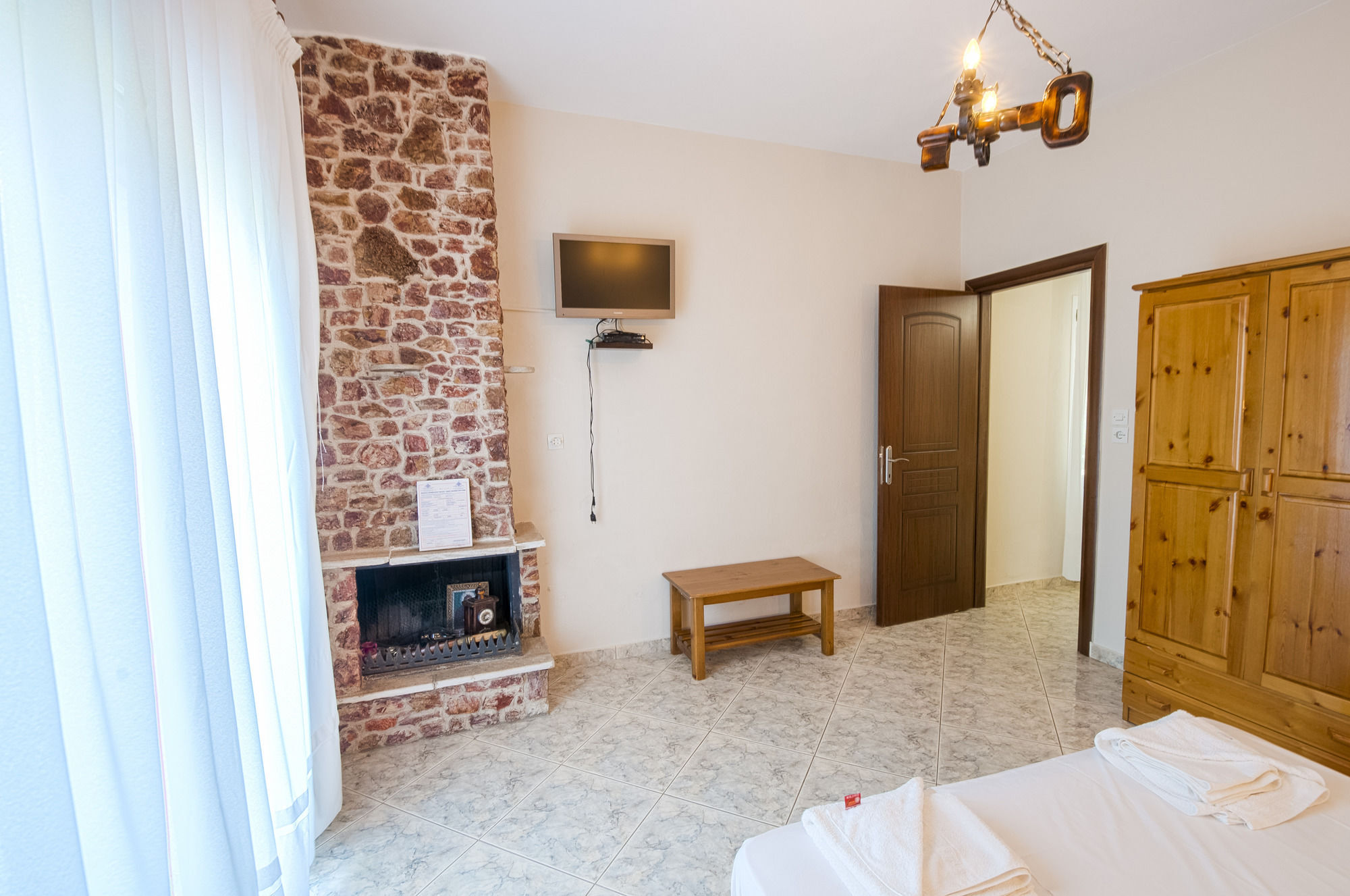 Petra Mare Apartment Thimonia Exterior foto